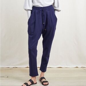 Apiece apart Josephine navy women’s sweatpants jogger size small